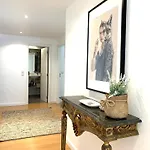 Mm3 Modern With Castle View In Baixa-rossio! Free Parking Лісабон