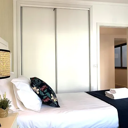 Mm3 Modern With Castle View In Baixa-rossio! Free Parking *