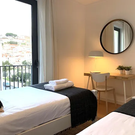 Mm3 Modern With Castle View! Very In Baixa-rossio! Free Parking! * Lissabon