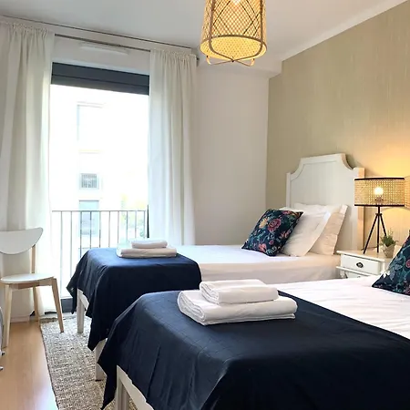 Apartamento Mm3 Modern With Castle View In Baixa-rossio! Free Parking